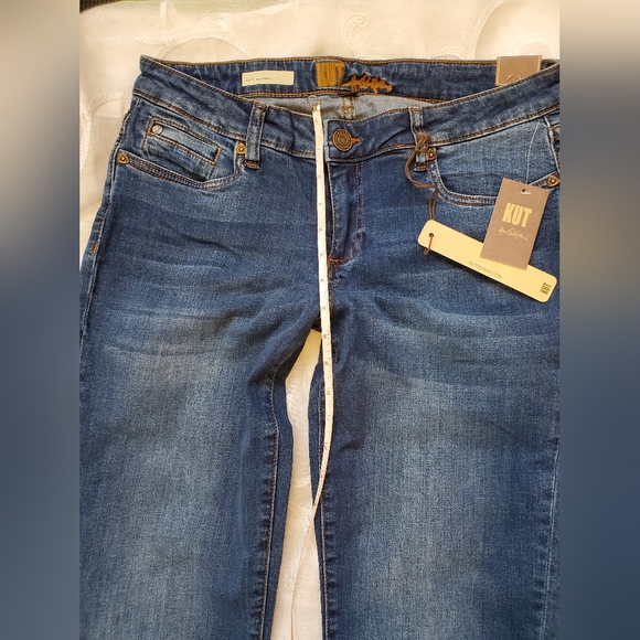 NWT Kut From The Kloth Katy Boyfriend. Size 8 - Picture 4 of 9